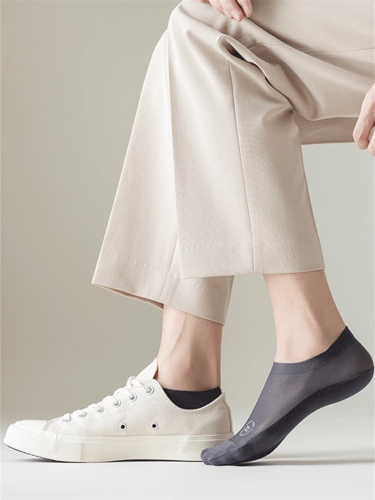 Free High-end Ice Silk Mesh Socks