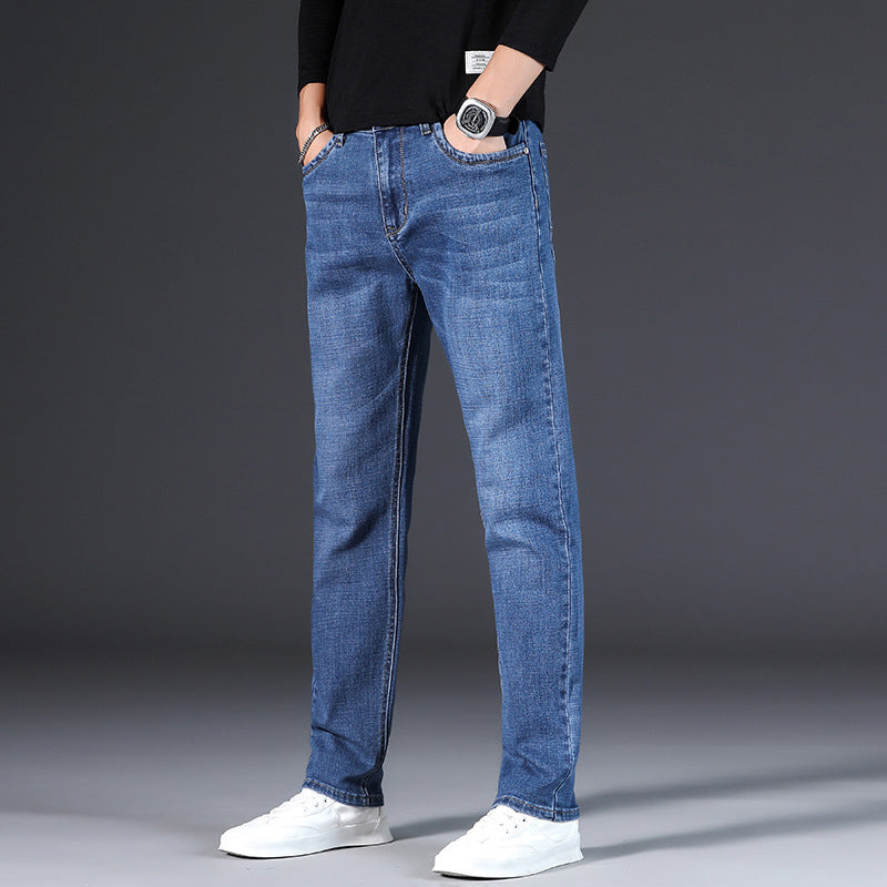 Novità: jeans da uomo a gamba dritta con vita alta elasticizzata