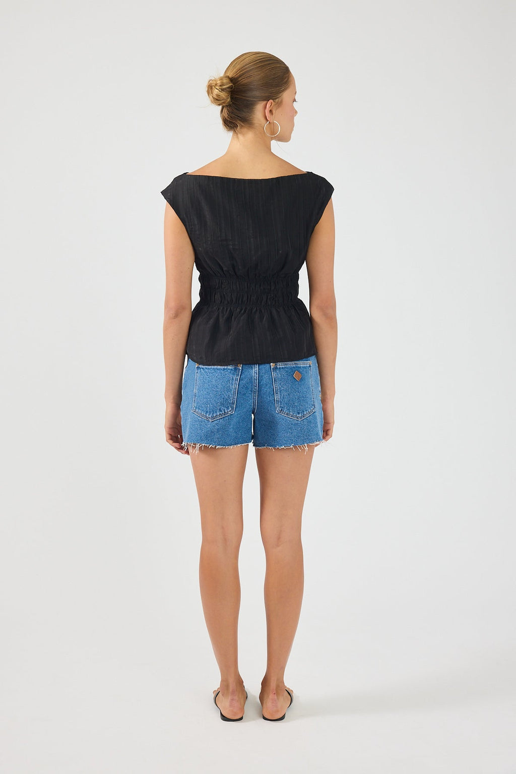 95 Relaxed Short Tayla RCY