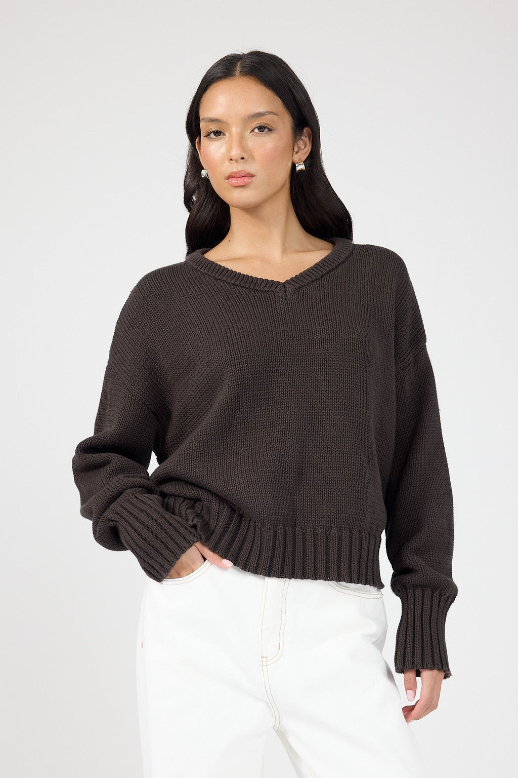 V-neck Knit Jumper Brown