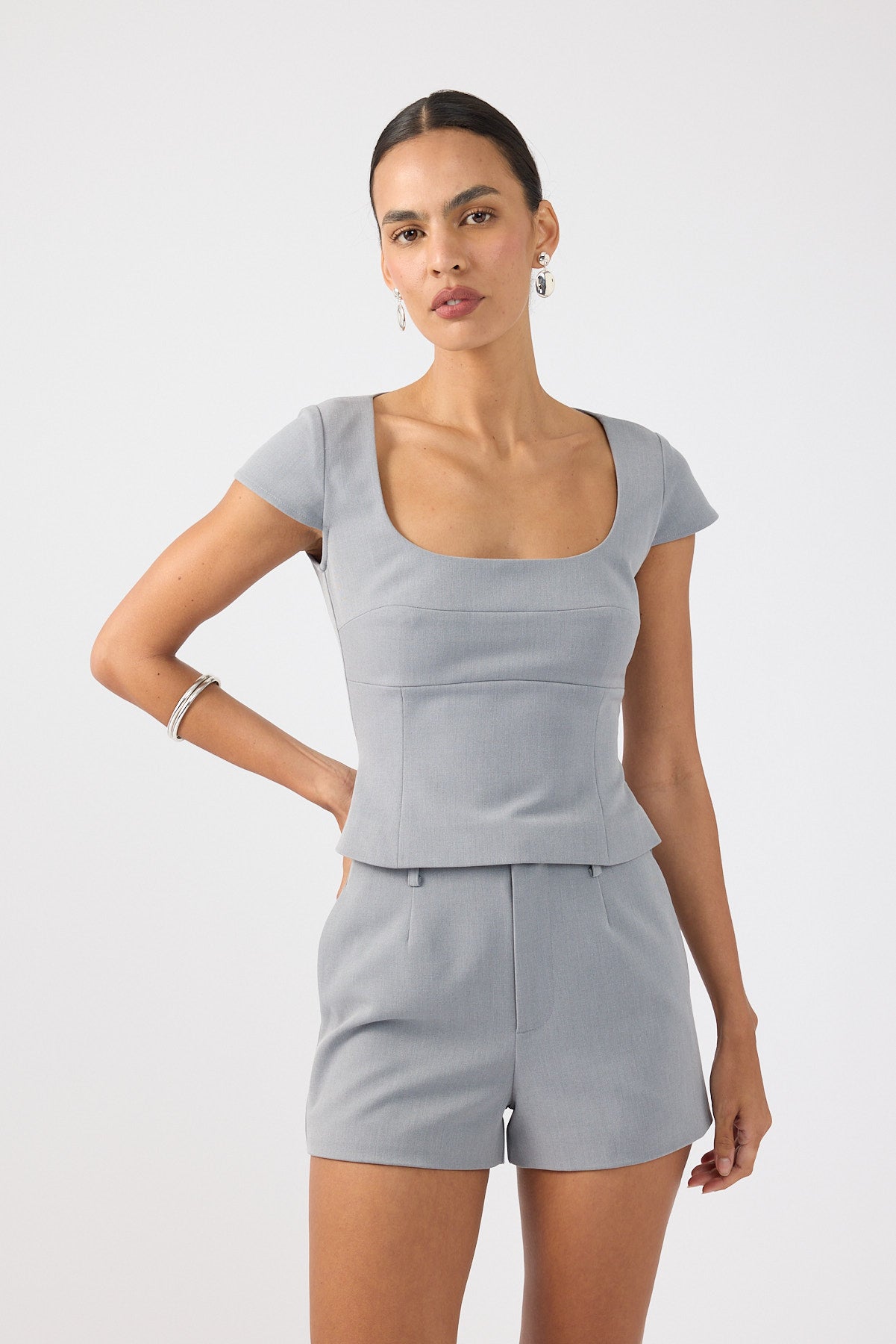 Suiting Short Grey
