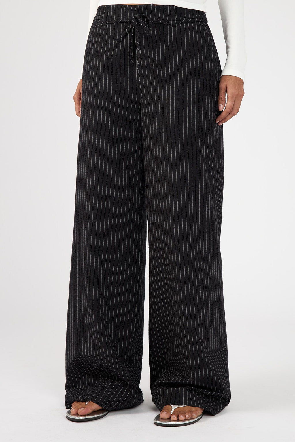 Mid Rise Pant Black