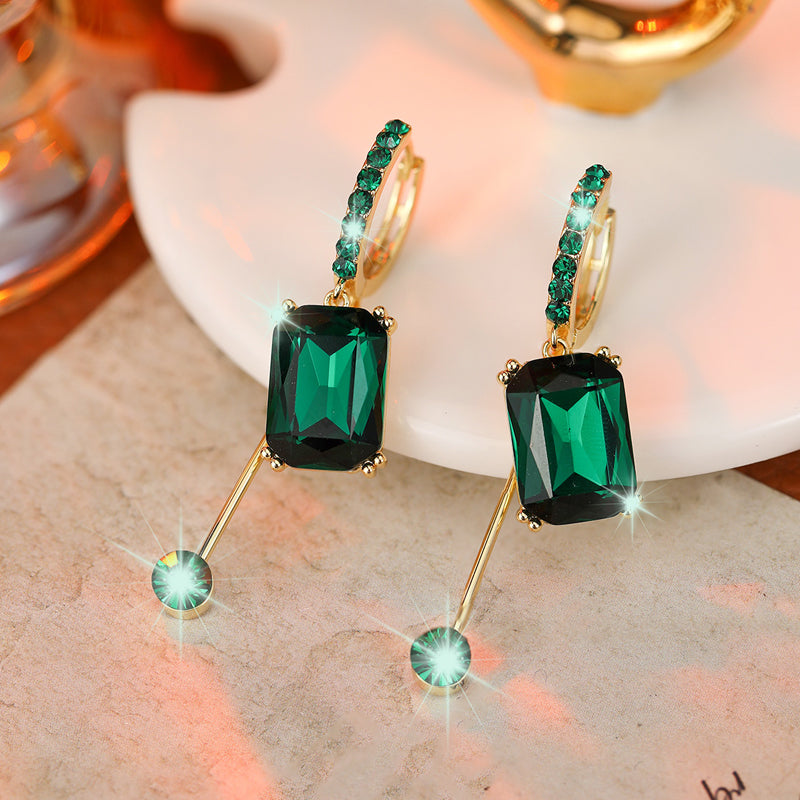 Elegant Vintage Synthetic Diamond Drop Earrings