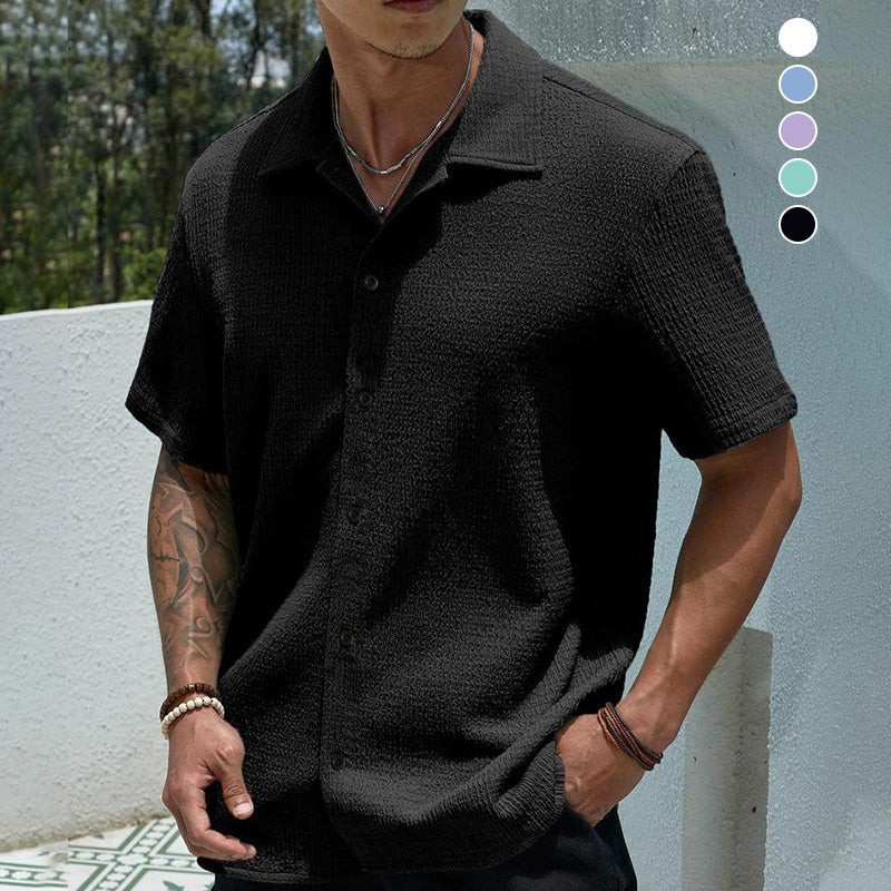 Camicia da uomo con bottoni sul davanti e tessuto lavorato