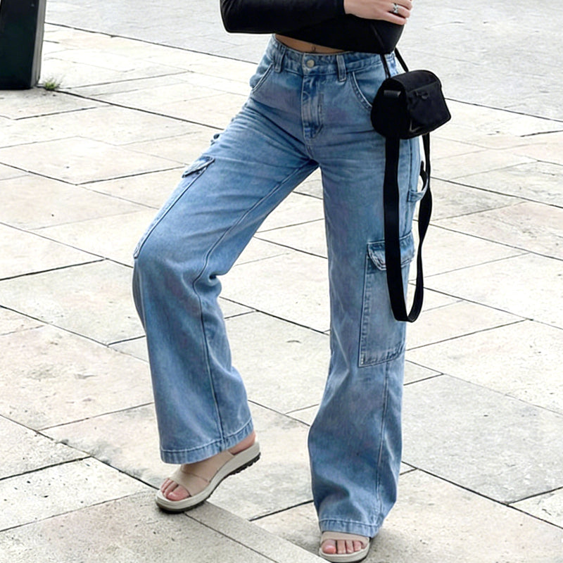 Jeans voor dames met wijde pijpen en cargozakken