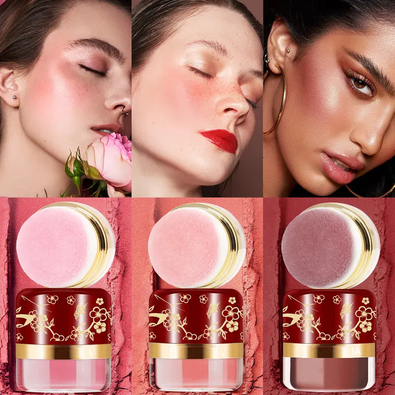 Blush in polvere compatto con applicatore a piumino