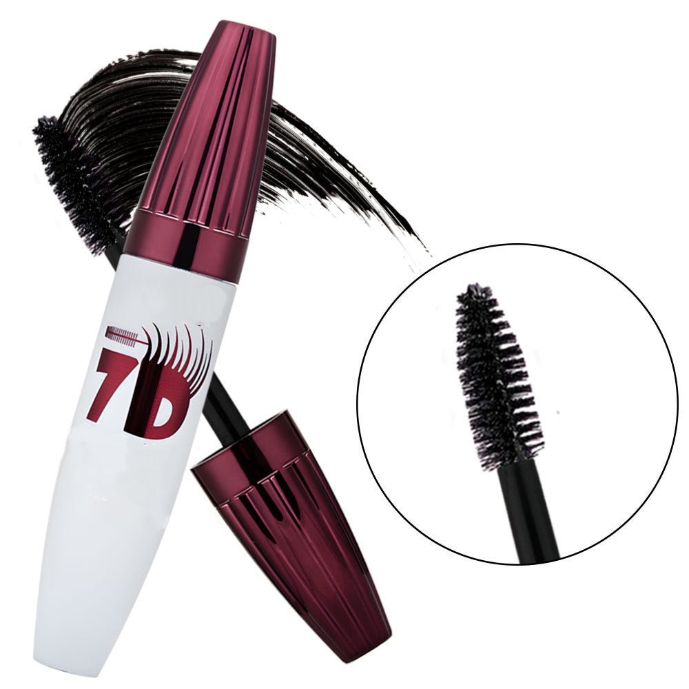 FreeMascara for curl and length without smudging