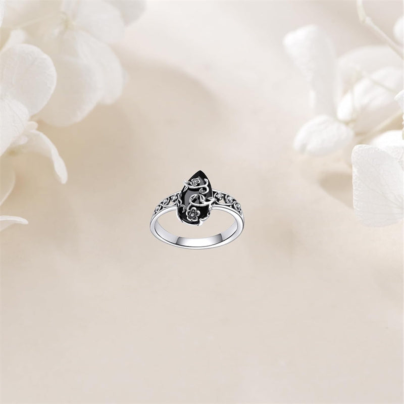 Bague bohème vintage ornée de lianes florales