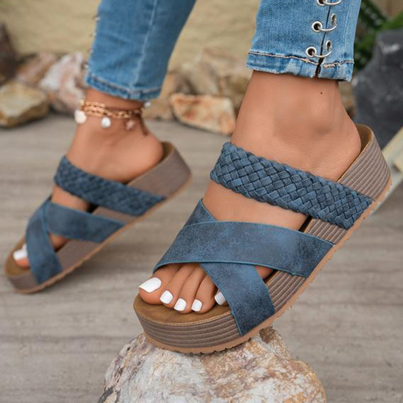 AHORA: sandalias de cuña para mujer con tiras tejidas cruzadas ¨C cómodas, elegantes y perfectas para los días de verano