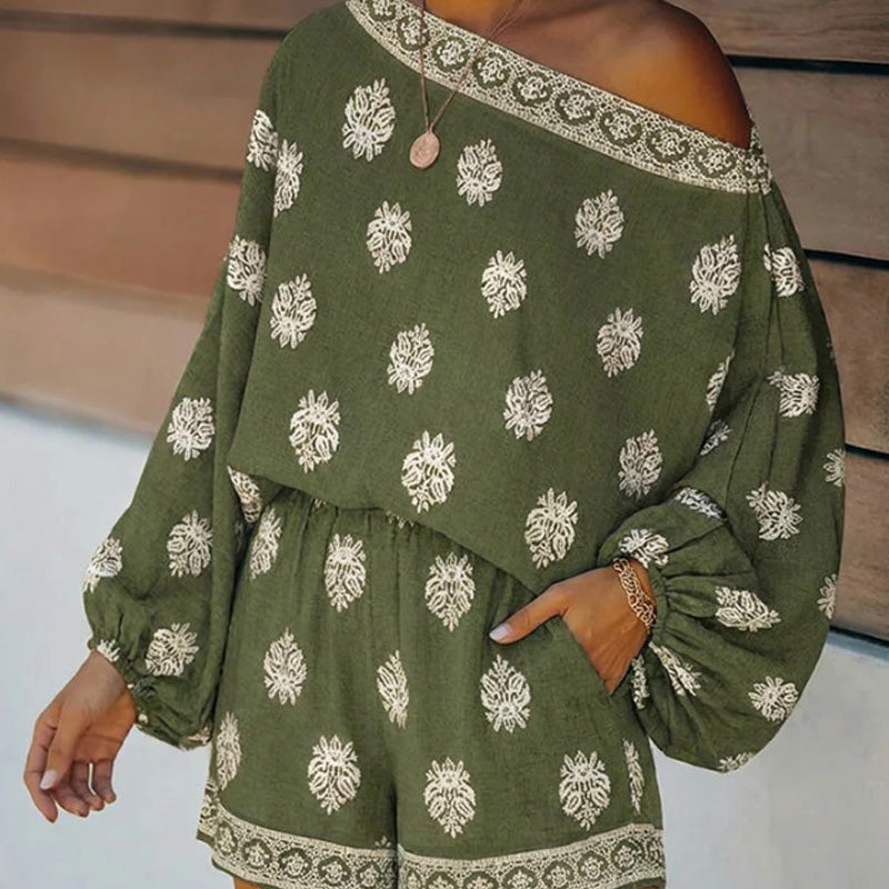Conjunto de mono estampado bohemio con hombros descubiertos
