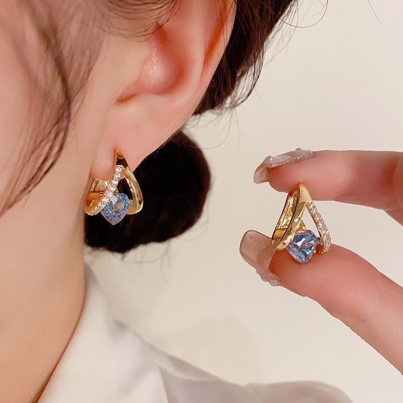 Free Elegant V-Shape Heart Dangle Hoop Earrings