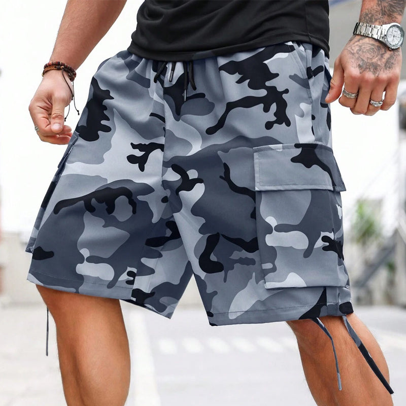 Pantalones cortos cargo de camuflaje para hombre con cintura de cordón