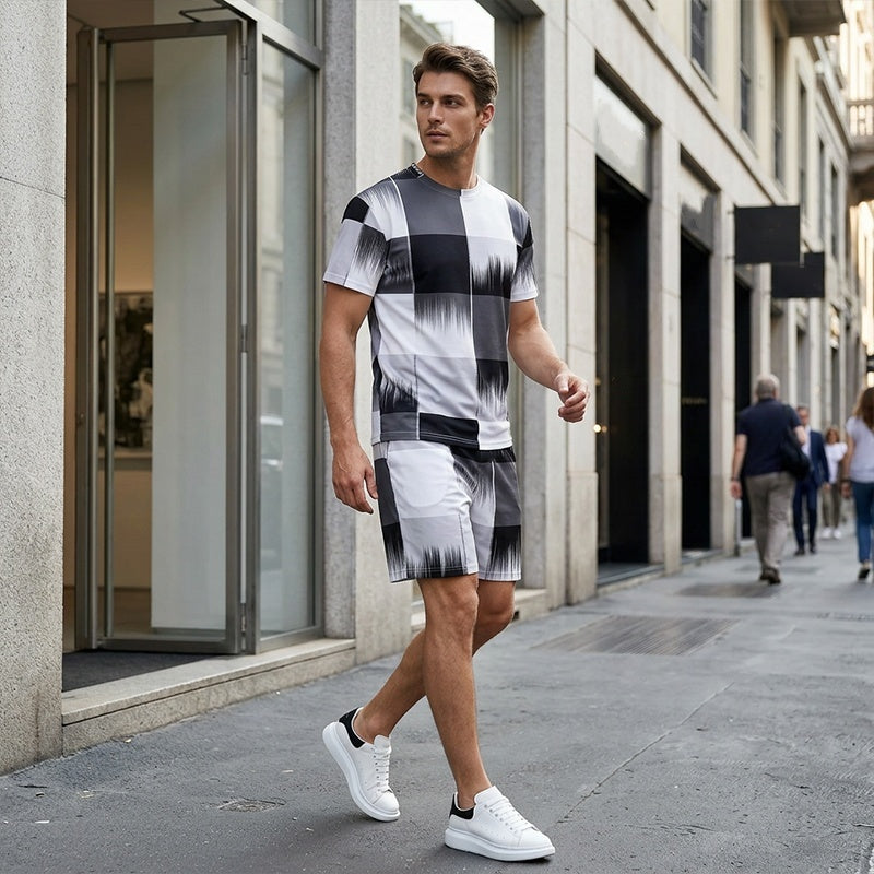 Nieuw: T-shirt- en shortset voor heren met abstracte print