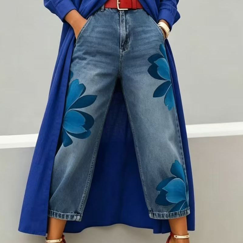 Damesjeans met wijde pijpen en bloemenmotief ¨C unieke applicatie, zacht, 6 kleuren