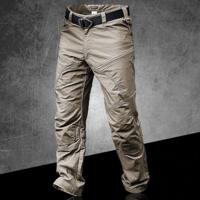 Prendas esenciales para exteriores: pantalones tácticos impermeables