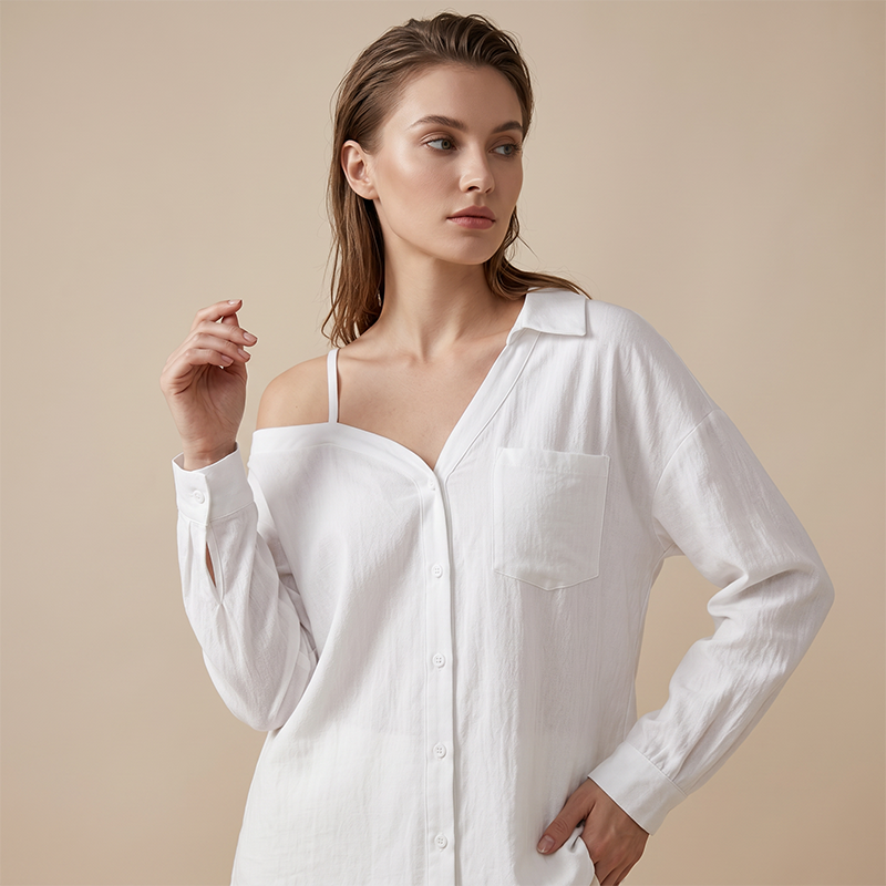 Camisa femenina informal con hombros descubiertos y botones delanteros