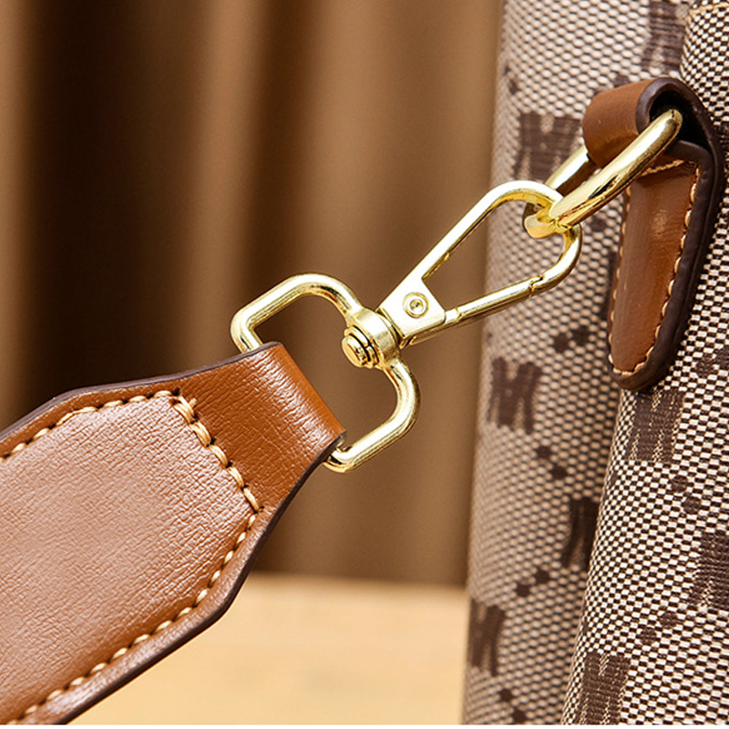 Crossbodytas met monogram, handvat aan de bovenkant