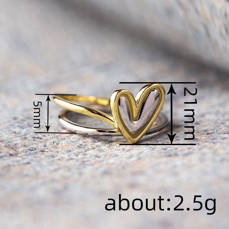 Anillo de corazón en capas bicolor
