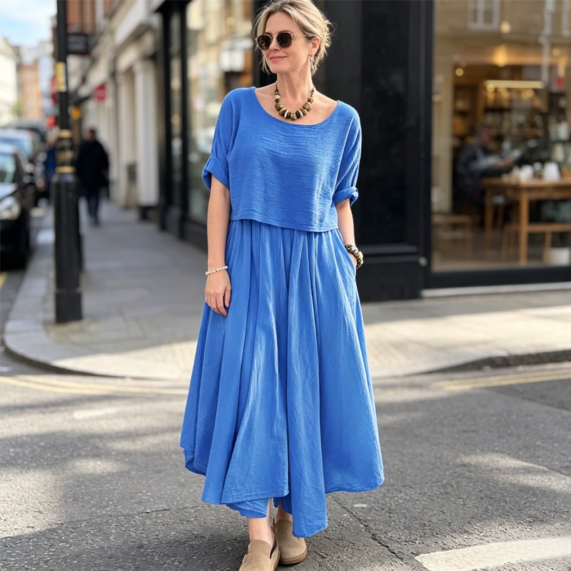 Nuovo completo estivo elegante a due pezzi con gonna