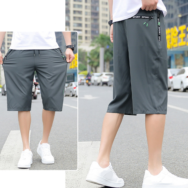 Pantaloni sportivi da uomo leggeri, ad asciugatura rapida e a gamba corta