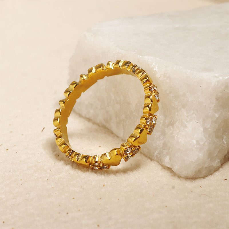 Anello eternity elegante da donna con cuore - zirconi microincastonati, acciaio inossidabile, componibile