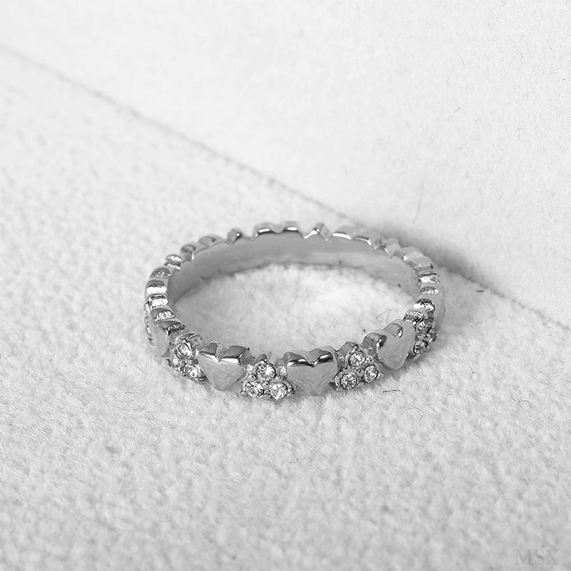 Anello eternity elegante da donna con cuore - zirconi microincastonati, acciaio inossidabile, componibile