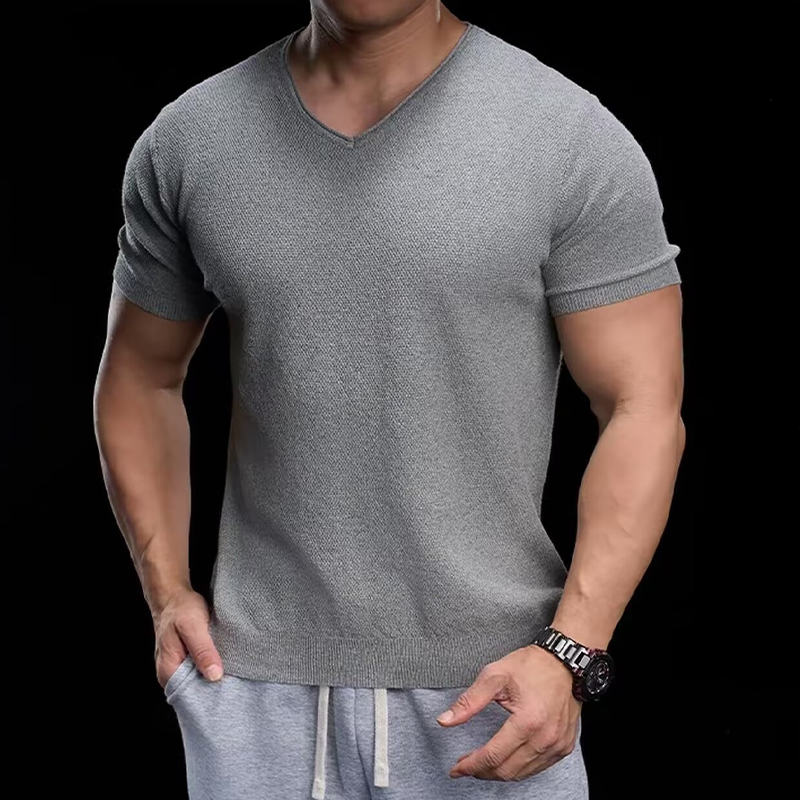 T-shirt en maille respirante à col en V