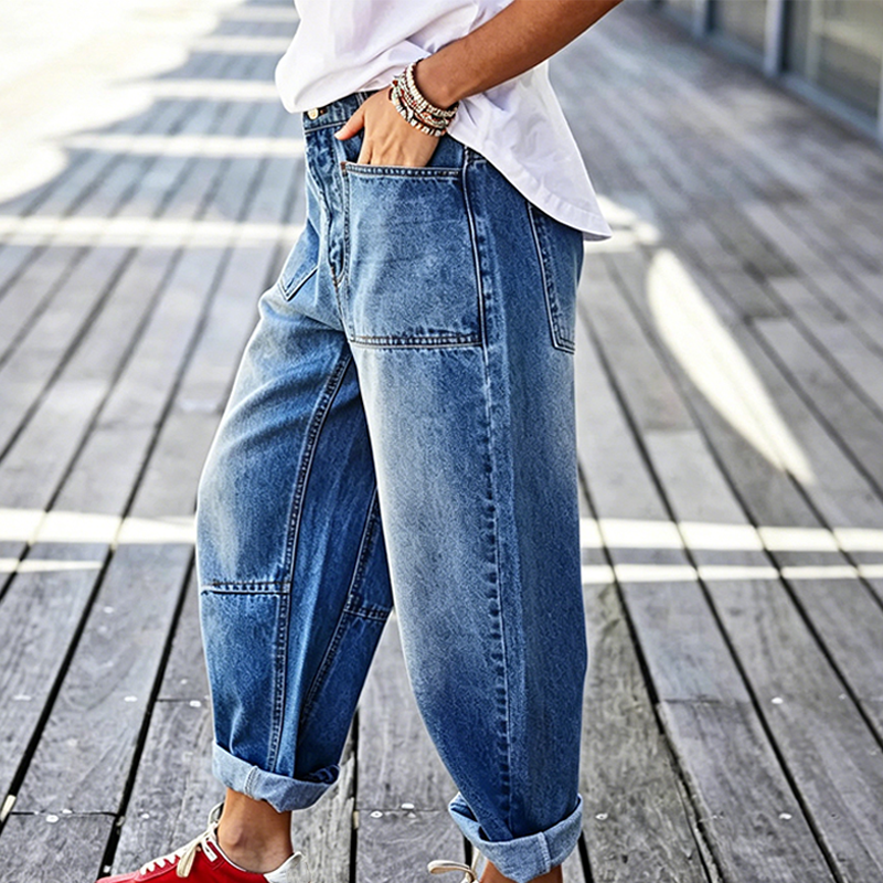 Jean pour femme à jambes fuselées et poches plaquées