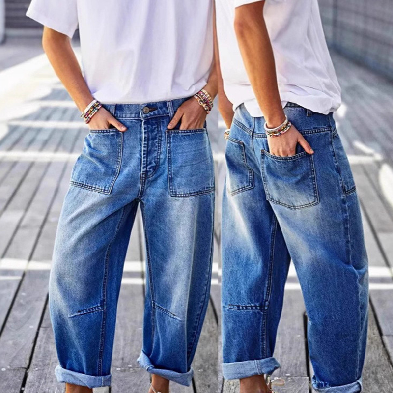 Jean pour femme à jambes fuselées et poches plaquées