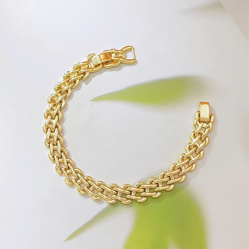 Elegant Gold Double-Layer Link Bracelet