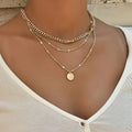 Collana elegante a più strati con ciondolo delicato