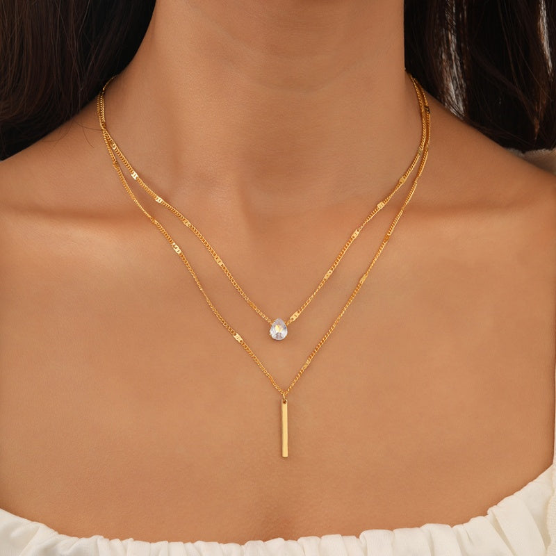 Elegante meerlaagse ketting met verfijnde hanger