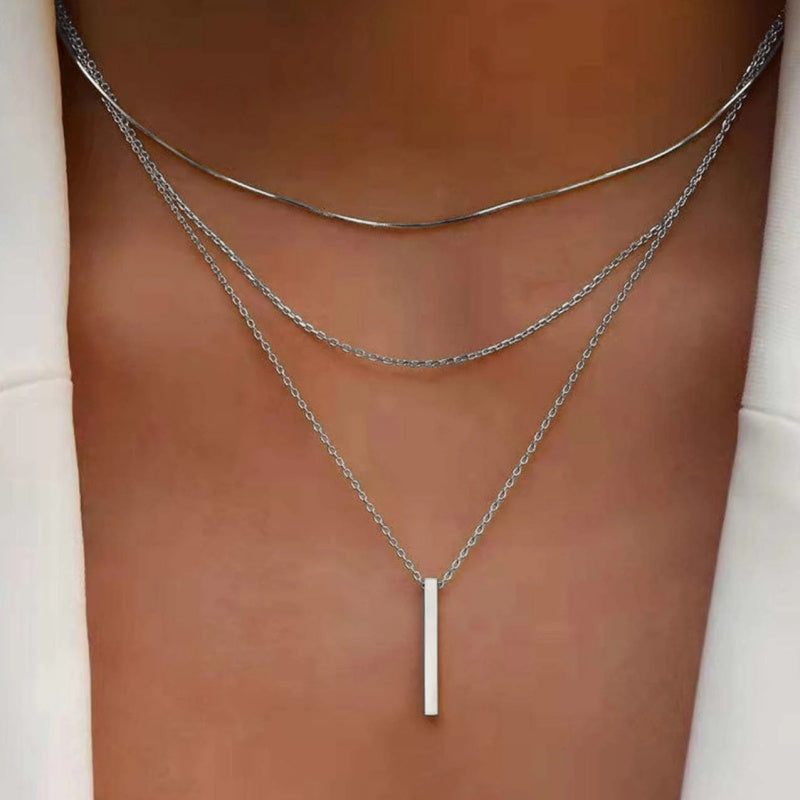 Elegante meerlaagse ketting met verfijnde hanger