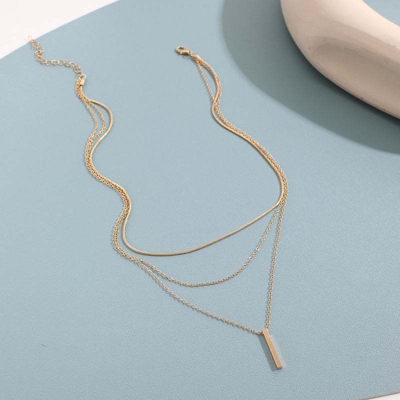 Elegante meerlaagse ketting met verfijnde hanger
