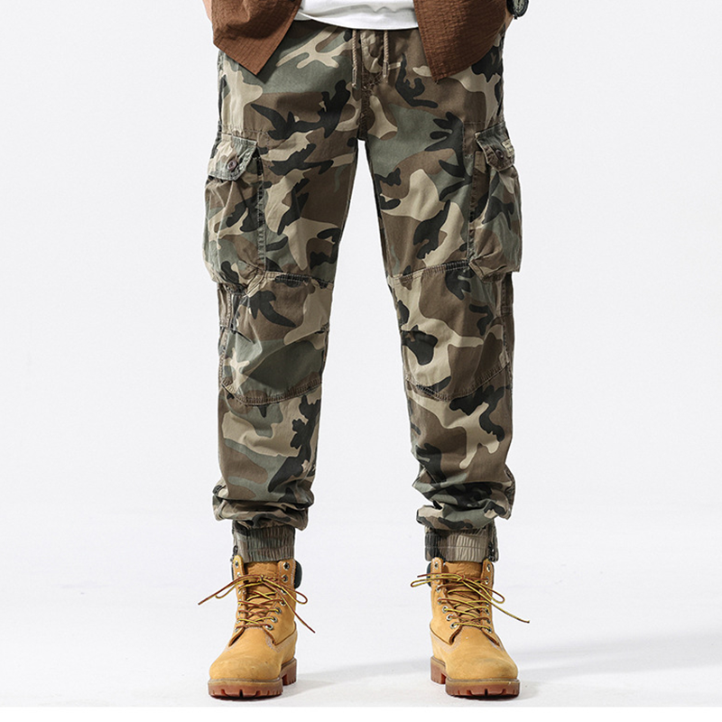Pantaloni cargo casual da uomo mimetici con risvolto