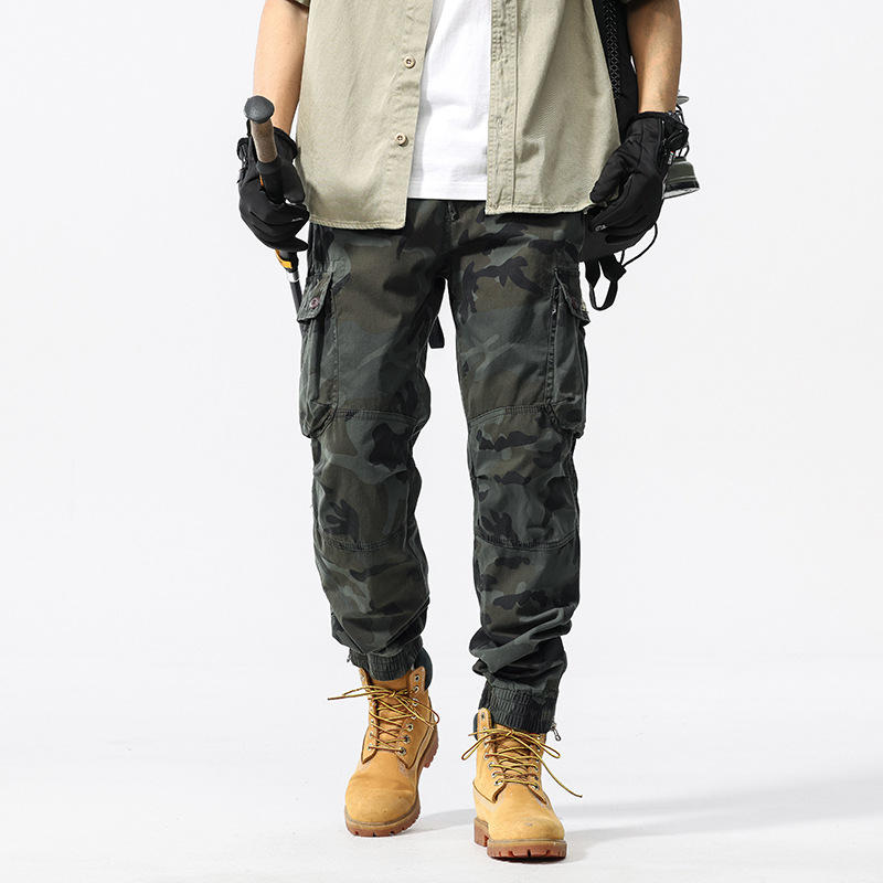 Pantaloni cargo casual da uomo mimetici con risvolto