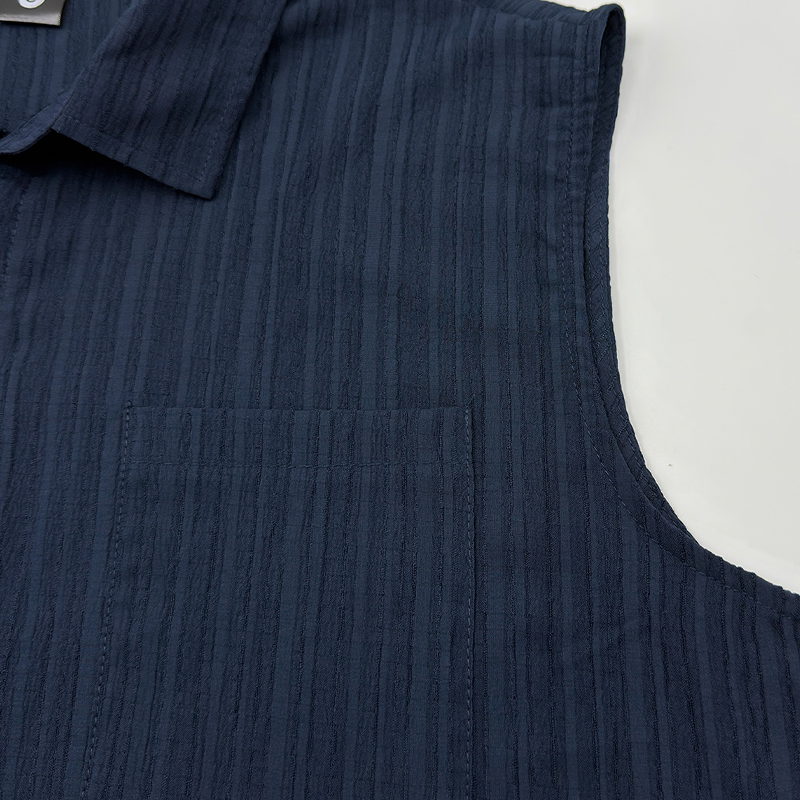 Chemise sans manches boutonnée et respirante pour homme