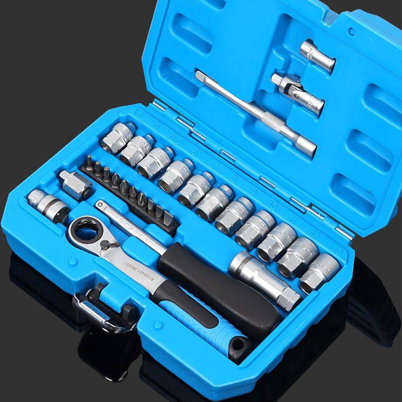 Kit di chiavi a bussola con cricchetto Core da 29 pezzi - acciaio al cromo-vanadio, 11 bussole e 10 inserti. Perfetto per riparazioni auto e fai da te