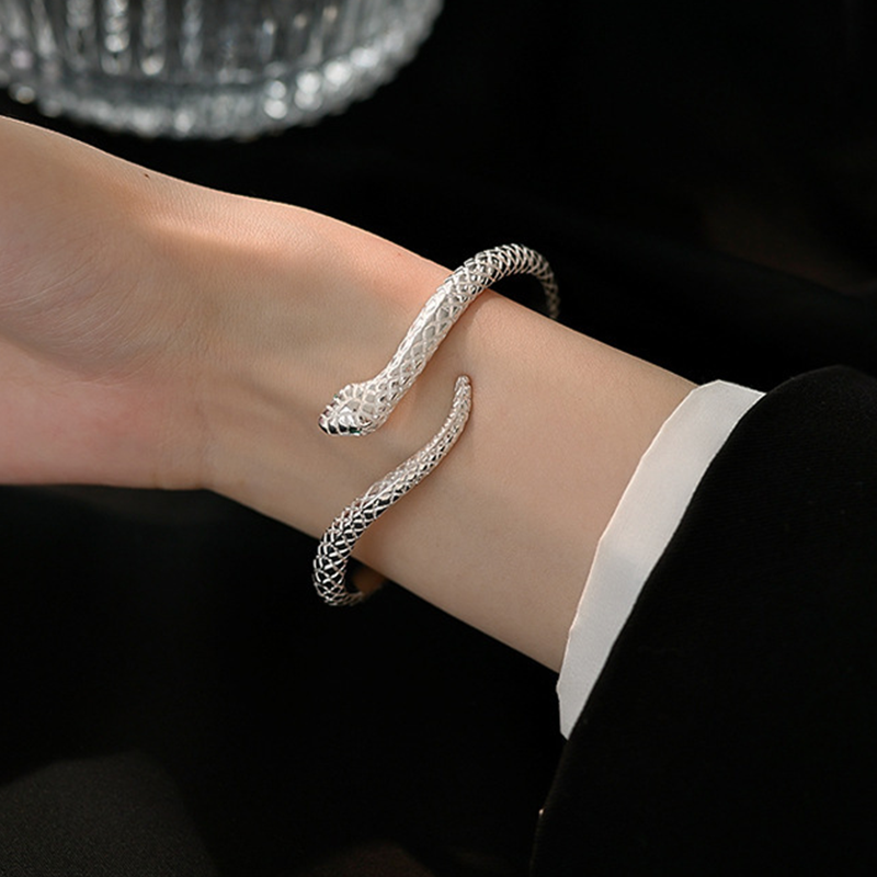 Vintage armband met slangmotief