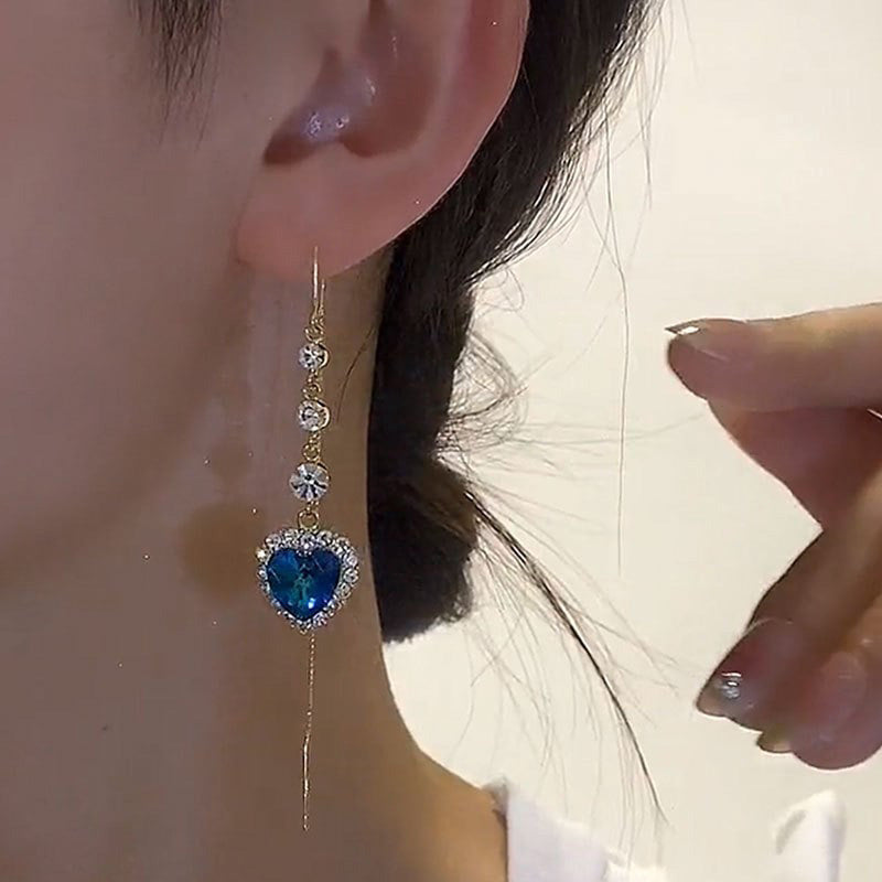 Cadeau idéal - Exquises boucles d’oreilles pendantes avec cœur bleu en pierre synthétique