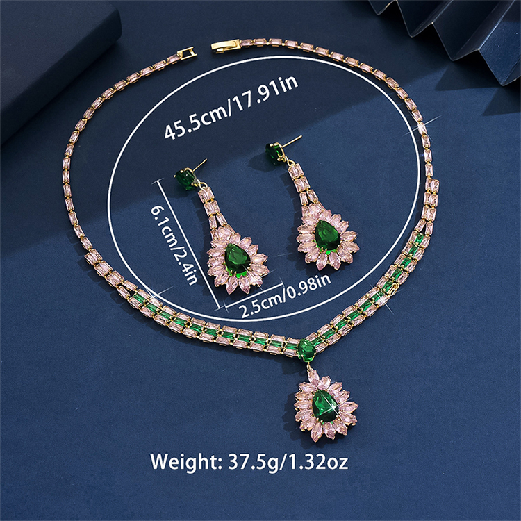 Sieradenset met zirkonen: ketting en hangende oorbellen voor dames