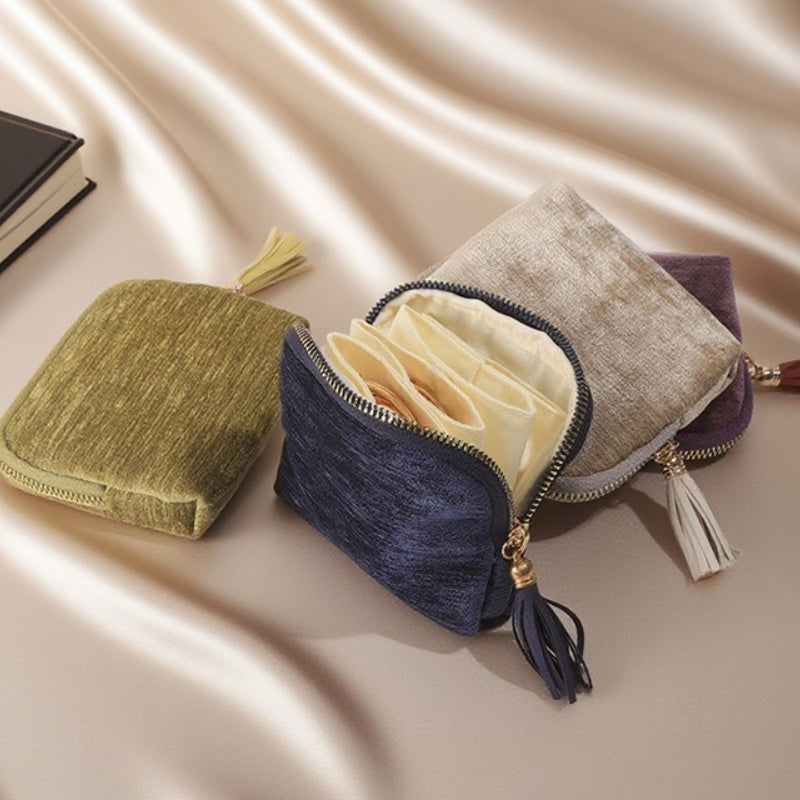 Mini sac à bijoux de voyage avec fermeture éclair ¨C compact, portable et parfait pour bagues, boucles d’oreilles et colliers