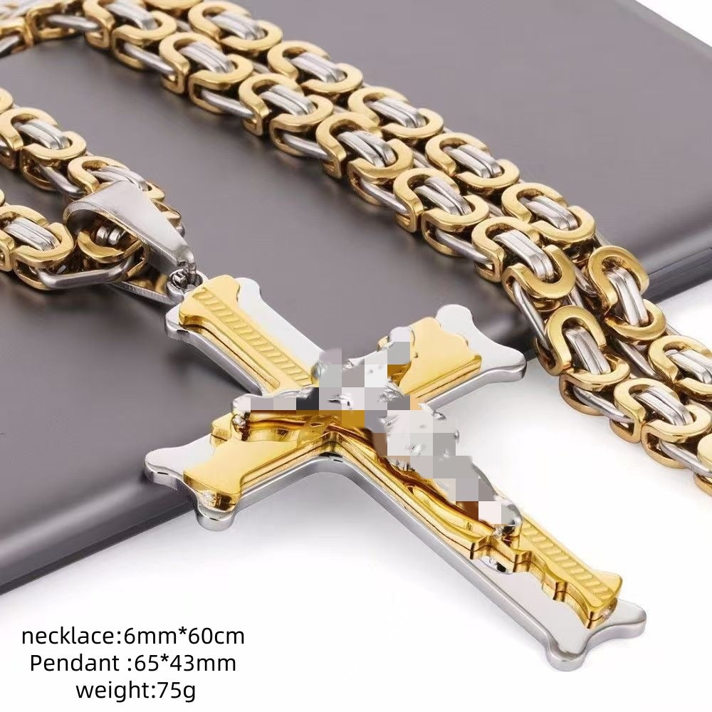 Collier à pendentif croix imposant 2026